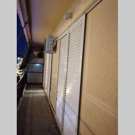Athens City Apartment Next To Intercontinental II Atenas Exterior foto
